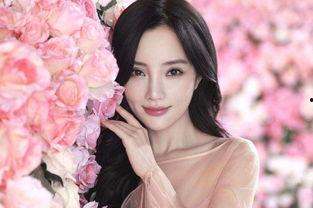 娱乐圈吃瓜李小璐是谁啊,李小璐的星光历程与争议风波  第3张